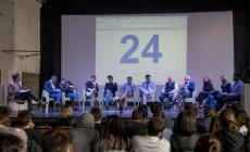 I candidati sindaci "interrogati" dagli studenti Foto