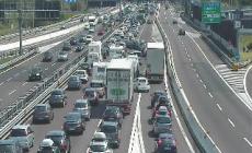Emiro si perde in golf car: imbocca l'A14 per tornare in hotel