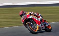 Caduta e pole, le mani di Marquez sul mondiale 