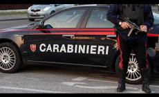 Rubano denaro in una carrozzeria: denunciati 
