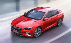 Opel Insignia GSi, berlina per veri intenditori