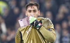 Donnarumma non rinnova con il Milan: scoppia l'ironia web