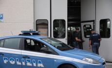 Furto in mattinata in un'abitazione di via Einaudi: soldi e gioielli il bottino
