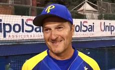 Poma, una presa da Major League, e il papà allenatore esulta: guarda le immagini