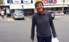 Ironia Morandi: "Oggi è domenica e non mi muovo di casa"