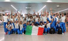 La Folorunso  con la  squadra azzurra  in partenza per Varsavia 