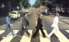 Beatles, 50 anni fa la foto sulle strisce di Abbey Road