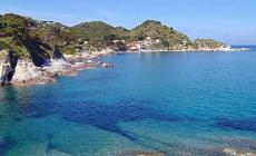 Grave 12enne dopo un tuffo in piscina all'isola d'Elba
