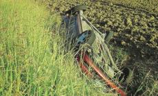 Auto fuori strada a Roncole: paura per una bimba di 4 mesi