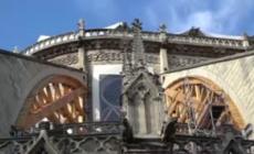 Dopo le polemiche, inizia la bonifica di Notre-Dame - Video