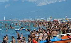 Ferragosto, esodo col sole. Ma sul rientro pesa lo sciopero dei casellanti