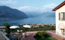 Inghiottiti dal lago, morti in ospedale i due fratelli 