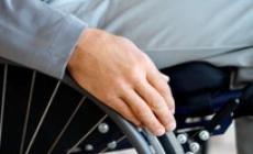 Rubata carrozzina elettrica a disabile, appello parroco