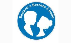 'Baciarsi è bello': un invito al rispetto