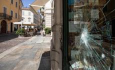 Assalto bis all'El Zig Cafè: sfondata anche la vetrina di Fiaccadori