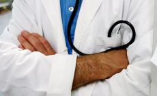 Boom di bimbi nati da donatore errato, spesso è il medico