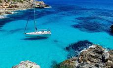  Favignana, la farfalla che vola sul Mediterraneo