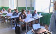 Licei quadriennali: gli studenti dell'Ulivi, Bertolucci e Gadda già in classe - Video