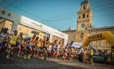 Cariparma Running: scatti dalla partenza. E il video 