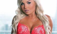 Dallas Nicole Parks: da Playboy al football