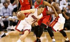 Goran Dragic porta Miami alla bella