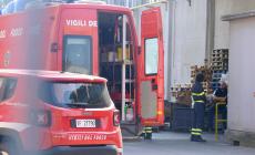 Incendio in un'azienda che commercializza cannabis: tre feriti. Uno è grave