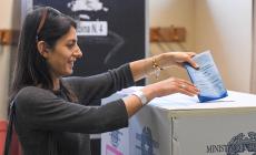 Consulenza della Raggi, la procura apre un fascicolo