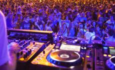 Spray al peperoncino alla discoteca milanese Hollywood, due contusi