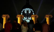 Batman ha 80 anni, il mondo lo festeggia