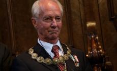 Il figlio illegittimo del principe Carlo di Borbone di Parma vuole il titolo