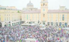 La  «crociata» di Greta: da una piazza a mille piazze