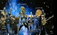 Questa sera tributo ai Rockets  con  il concerto della Universal band