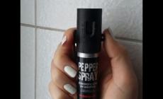 Spray al peperoncino in classe, dieci intossicati
