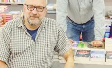 «Siamo certi, librerie  e   volumi cartacei  non moriranno mai»