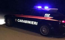 Bergamo, uccide la moglie a coltellate e fugge. Ricercato 