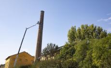Ciminiera dell'Ex Eridania: lavori quasi conclusi. Le foto in quota