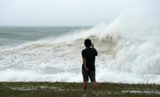 Tifone, massima allerta evacuazione per 7mln - Video 