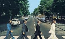 I Beatles sulla strada,  50 anni di "Abbey road" 