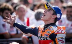 Marquez vince anche in Giappone, terzo Dovizioso