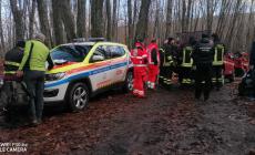 Colpito da malore, fungaiolo bergamasco 51enne muore nel bosco sotto gli occhi dell'amico