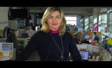Su il sipario: Angela Finocchiaro, Maurizio Lastrico, Paola Turci, Luca Argentero
