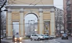 Incidente all'arco di San Lazzaro: un ferito