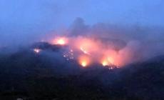 Pantelleria ancora in fiamme