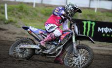 Debutta "Miss Cross"