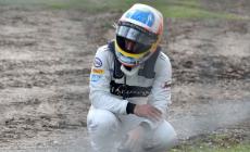 Alonso non pu&ograve; correre in Bahrain