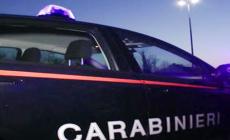 Ruba le porte di una casa disabitata, arrestato 56enne nel Reggiano