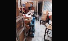 Insetti e sudiciume: chiuso un punto vendita di cibo in via D'Azeglio