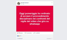 In un video vigile urbano lancia mortaretto contro disabile: l'indignazione dei cittadini