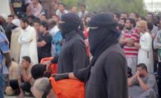 Isis decapita due uomini accusati di stregoneria