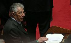 Mattarella concede la grazia a Bossi